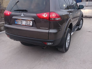 Mitsubishi Pajero Sport фото 8