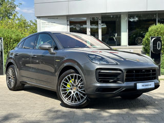 Porsche Cayenne Coupe foto 4