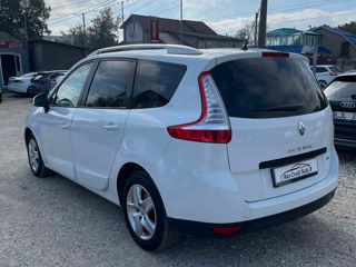 Renault Scenic foto 4