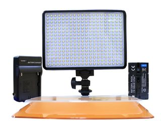 Видео-свет LED-396 (396 Лед, 30 Ватт, 1350Lux), Накамерный свет CN300 Air Pro, LED лампа Xanes 84Led foto 3
