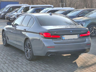 BMW 5 Series foto 5