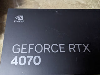 GeForce RTX 4070 new foto 2