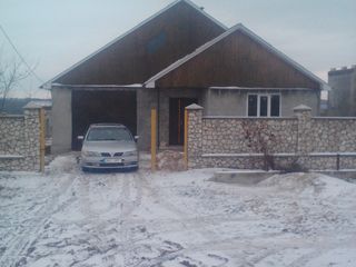 продам дом 11 на 12 с гарожом foto 1