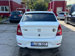 Dacia Logan foto 4