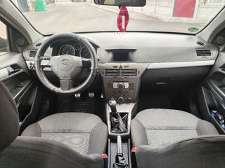 Opel Astra foto 6