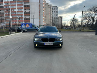 BMW 7 Series foto 2