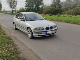 BMW 3 Series foto 2