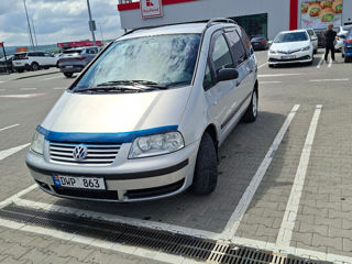 Volkswagen Sharan foto 5