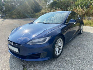 Tesla Model S foto 3