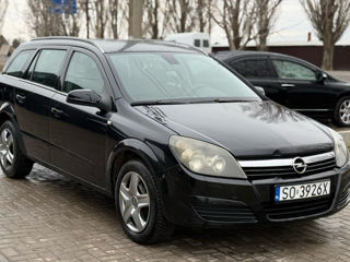 Opel Astra foto 2