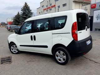 Opel Combo фото 2