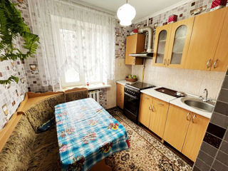 Apartament cu 2 camere, 41 m², Botanica, Chișinău foto 5