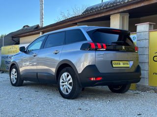 Peugeot 5008 foto 4