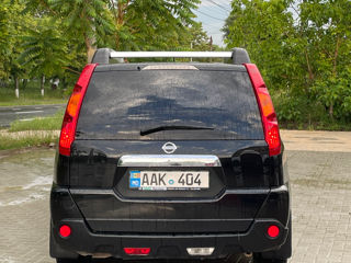 Nissan X-Trail foto 4