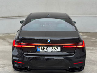 BMW 7 Series foto 5