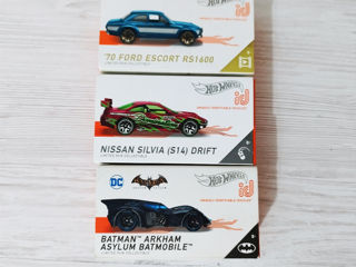 Hot Wheels id foto 1