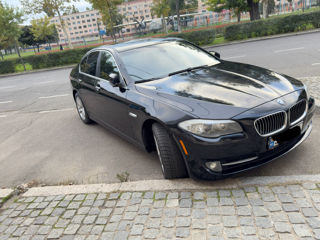 BMW 5 Series foto 3