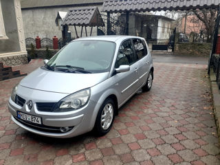 Renault Scenic foto 2