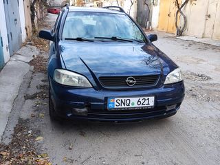 Opel Astra foto 3