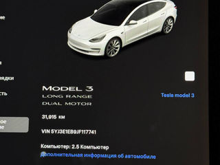 Tesla Model 3 foto 9