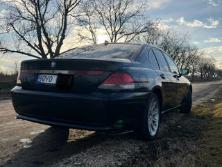 BMW 7 Series foto 7