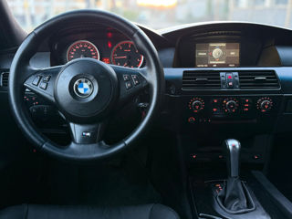 BMW 5 Series foto 8