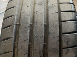 225 40 R18 Goodyear foto 2