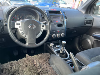 Nissan X-Trail foto 8