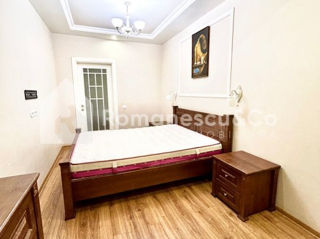 Apartament cu 2 camere, 67 m², Centru, Chișinău foto 5