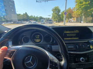 Mercedes E-Class foto 2