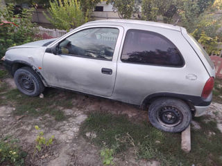 Opel Corsa foto 4