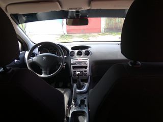 Peugeot 308 foto 6