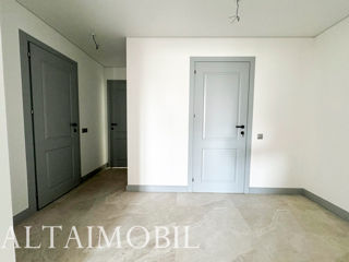 Apartament cu 3 camere, 73 m², Poșta Veche, Chișinău foto 6