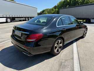 Mercedes E-Class foto 3