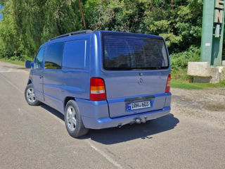 Mercedes Vito foto 2