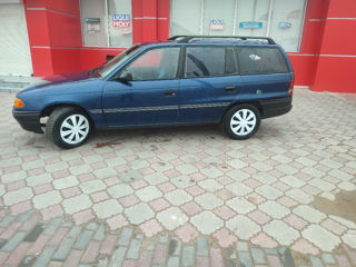 Opel Astra foto 3