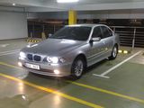 BMW 5 Series foto 5