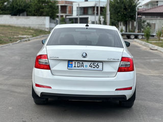 Skoda Octavia foto 6