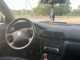 Volkswagen Passat foto 6