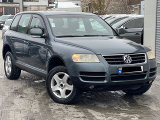 Volkswagen Touareg foto 3