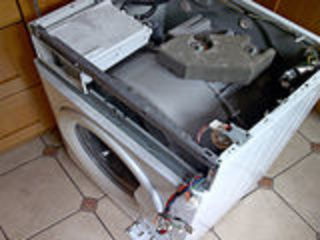 Reparatia Aeg, Bosh, Samsung, Ariston, Lg, Beko, Privileg, Miele, Indesit foto 3