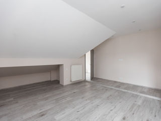 Apartament cu 4 camere, 215 m², Centru, Chișinău foto 4