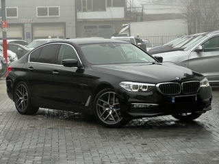 BMW 5 Series foto 4