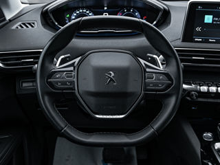 Peugeot 5008 foto 12