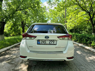 Toyota Auris foto 4