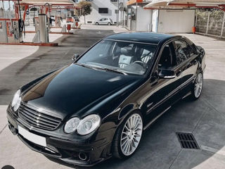 Mercedes C-Class