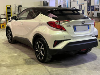 Toyota C-HR foto 16