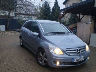 Mercedes B-Class