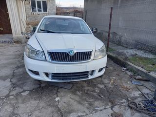 Skoda Octavia foto 1