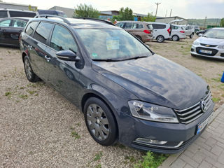 Volkswagen Passat foto 2